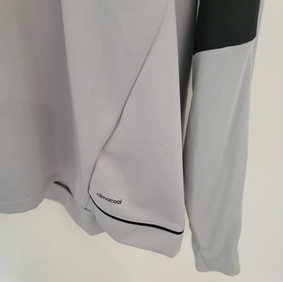 NWT Adidas Climacool Soccerr shirt - Picture 4 of 5